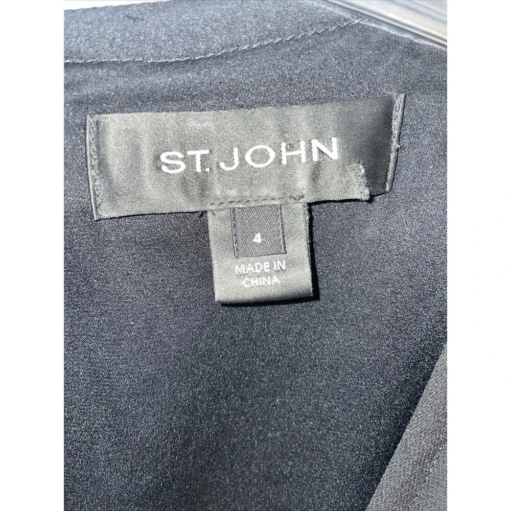 St. John Dress Women’s 10 Black Wrap V-Neck 3/4 Sleeves Silk Lining Buckle Sz4 - Picture 2 of 9